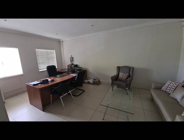 INDUSTRIAL PROPERTY TO RENT IN HALFWAY HOUSE